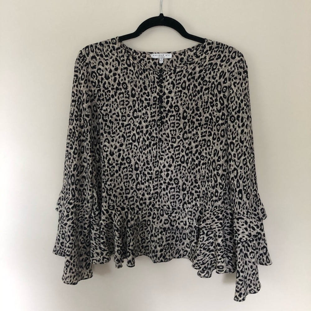 Women’s Black and Cream Leopard Print Blouse